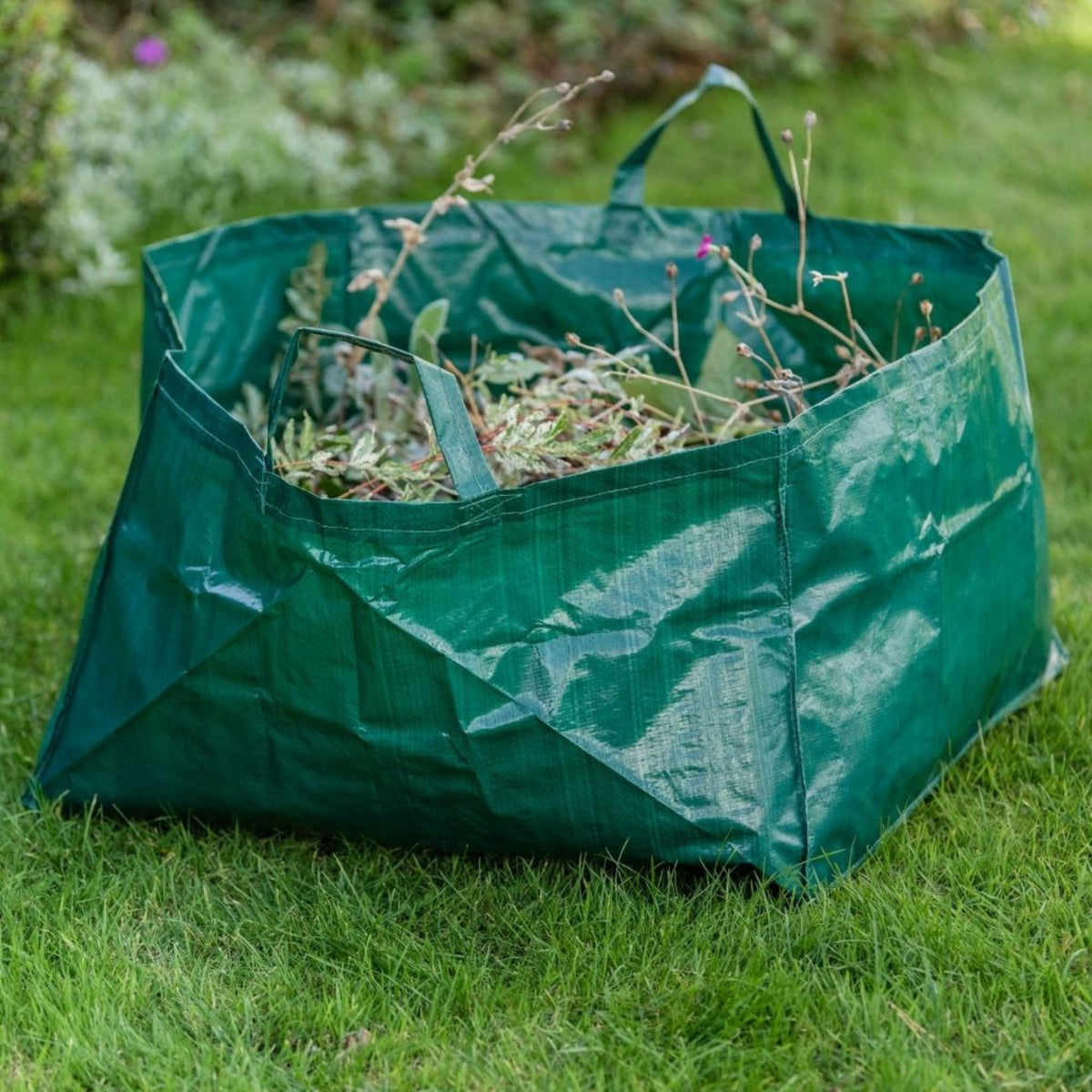 Garden tidy bag extra large garden waste collection and storage.