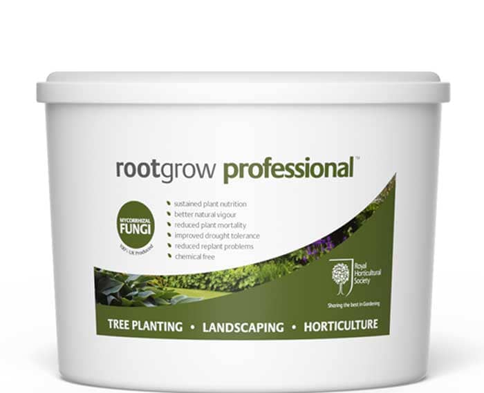 Mycorrhizal fungi dipping gel 2.5L root treatment for trees and horticultural use.